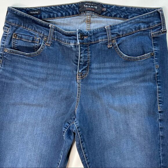 Torrid | High Rise Raw Hem Boyfriend Denim Jeans - Picture 2 of 7